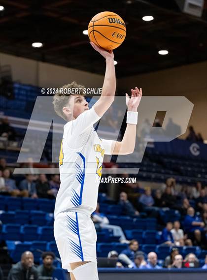 Thumbnail 2 in Ripon Christian vs. Futures (CIF SJS D5 Final) photogallery.