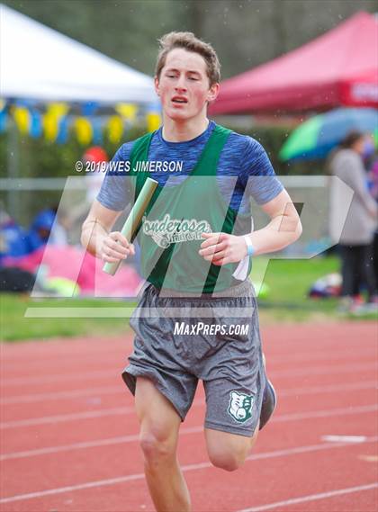 Thumbnail 3 in Title IX Invitational (Running Events) photogallery.