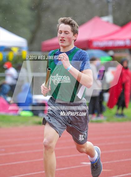 Thumbnail 1 in Title IX Invitational (Running Events) photogallery.