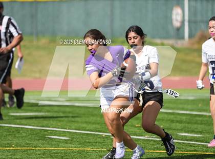 Thumbnail 2 in FR: Arvada West vs Columbine (Dakota Ridge High School) photogallery.