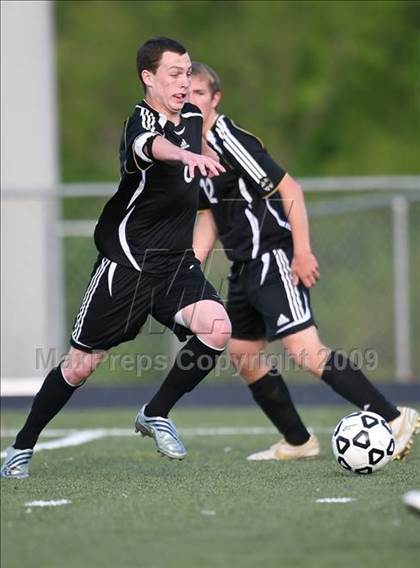 Thumbnail 1 in Roswell vs South Forsyth (5A Playoff - Round 2) photogallery.