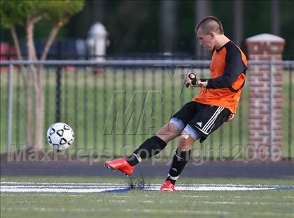 Thumbnail 1 in Roswell vs South Forsyth (5A Playoff - Round 2) photogallery.