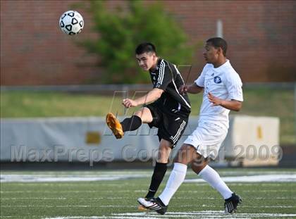 Thumbnail 1 in Roswell vs South Forsyth (5A Playoff - Round 2) photogallery.