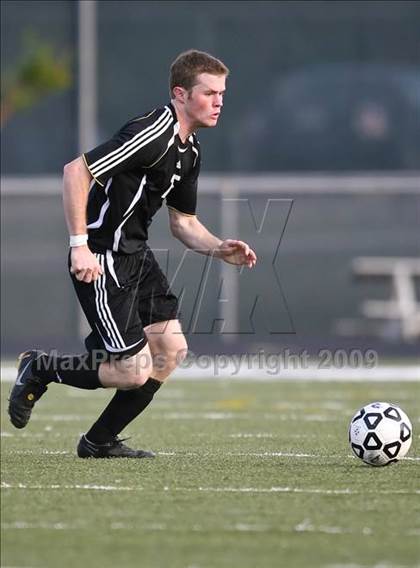 Thumbnail 1 in Roswell vs South Forsyth (5A Playoff - Round 2) photogallery.