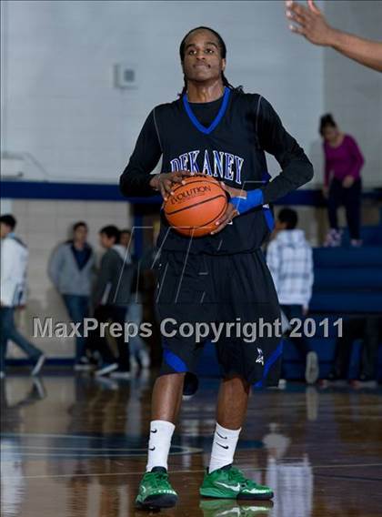 Thumbnail 1 in Humble vs. Dekaney (McDonald's Texas Invitational) photogallery.