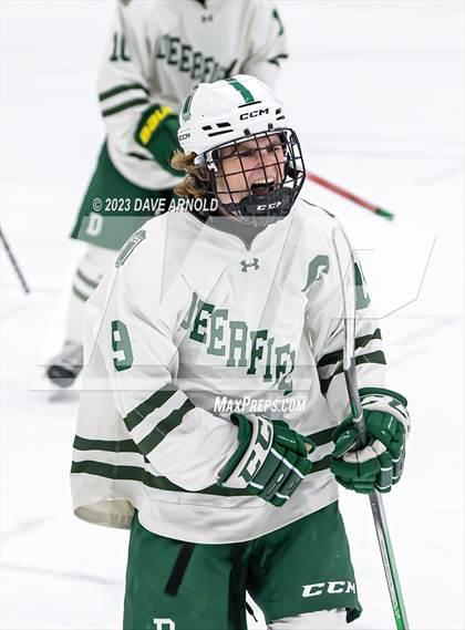 Thumbnail 2 in Deerfield Academy vs. Milton Academy (Flood-Marr Tournament) photogallery.