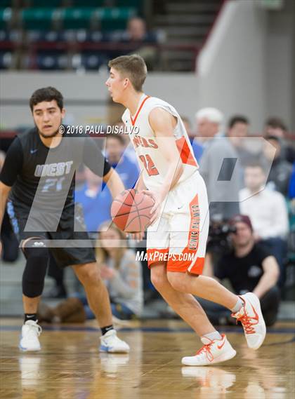 Thumbnail 2 in Pueblo West vs. Lewis-Palmer (CHSAA 4A Final Four) photogallery.
