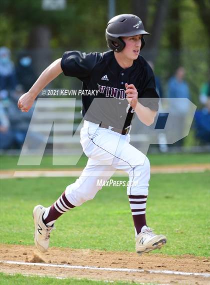Thumbnail 3 in Windsor @ East Catholic photogallery.