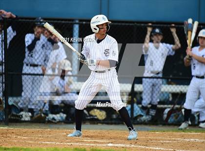 Thumbnail 3 in Windsor @ East Catholic photogallery.