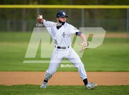 Thumbnail 3 in Windsor @ East Catholic photogallery.