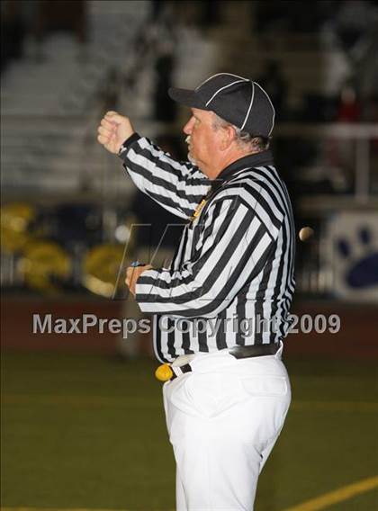 Thumbnail 1 in West Ranch vs. Hart photogallery.