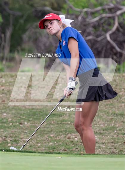 Thumbnail 2 in UIL Golf Girls 5A Region 4 District 25 Tournament photogallery.