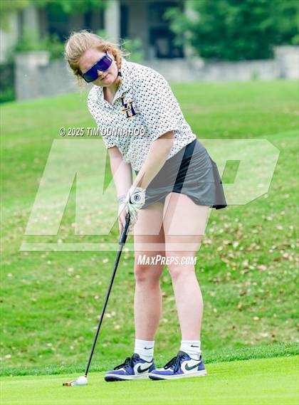 Thumbnail 1 in UIL Golf Girls 5A Region 4 District 25 Tournament photogallery.