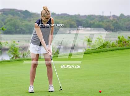 Thumbnail 2 in UIL Golf Girls 5A Region 4 District 25 Tournament photogallery.