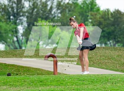 Thumbnail 1 in UIL Golf Girls 5A Region 4 District 25 Tournament photogallery.
