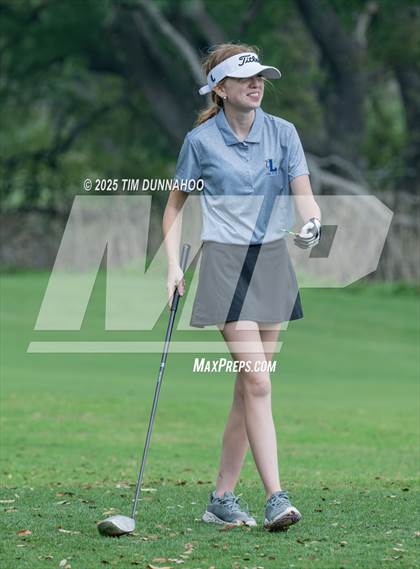 Thumbnail 2 in UIL Golf Girls 5A Region 4 District 25 Tournament photogallery.