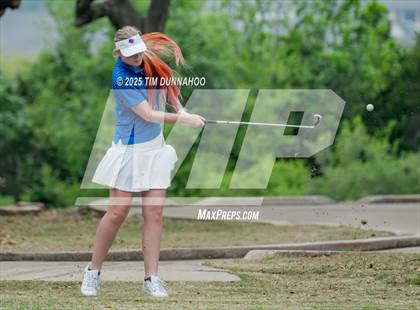 Thumbnail 1 in UIL Golf Girls 5A Region 4 District 25 Tournament photogallery.