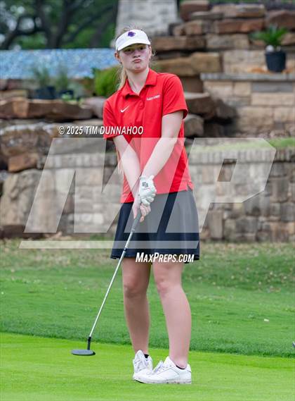 Thumbnail 3 in UIL Golf Girls 5A Region 4 District 25 Tournament photogallery.