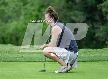 Thumbnail 3 in UIL Golf Girls 5A Region 4 District 25 Tournament photogallery.