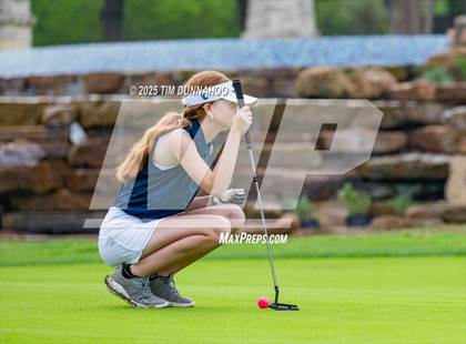 Thumbnail 2 in UIL Golf Girls 5A Region 4 District 25 Tournament photogallery.