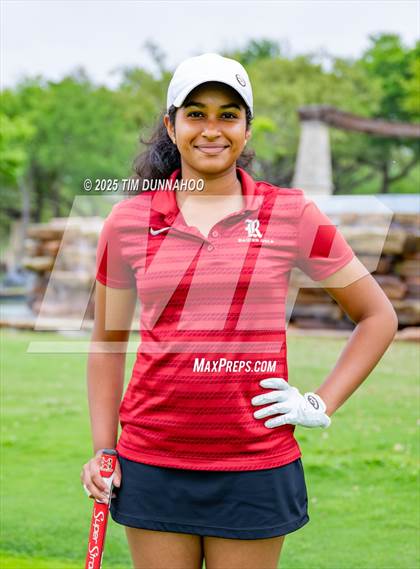 Thumbnail 2 in UIL Golf Girls 5A Region 4 District 25 Tournament photogallery.
