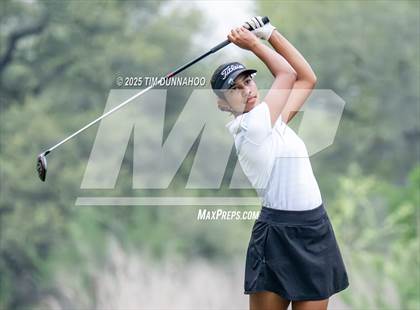 Thumbnail 1 in UIL Golf Girls 5A Region 4 District 25 Tournament photogallery.