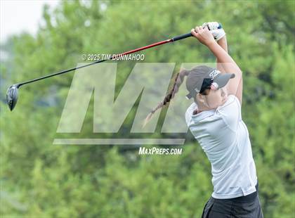 Thumbnail 2 in UIL Golf Girls 5A Region 4 District 25 Tournament photogallery.