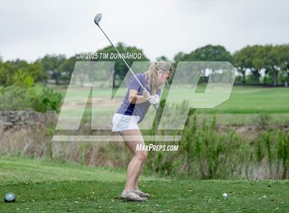 Thumbnail 3 in UIL Golf Girls 5A Region 4 District 25 Tournament photogallery.