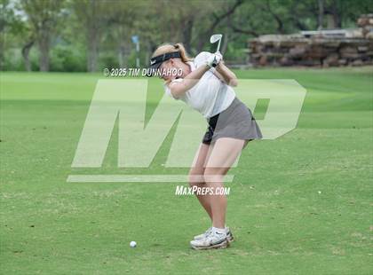 Thumbnail 1 in UIL Golf Girls 5A Region 4 District 25 Tournament photogallery.