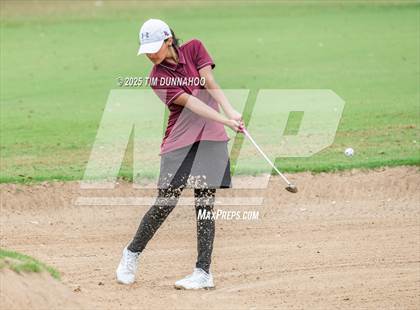 Thumbnail 2 in UIL Golf Girls 5A Region 4 District 25 Tournament photogallery.