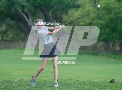 Thumbnail 3 in UIL Golf Girls 5A Region 4 District 25 Tournament photogallery.