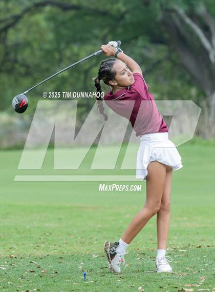 Thumbnail 1 in UIL Golf Girls 5A Region 4 District 25 Tournament photogallery.