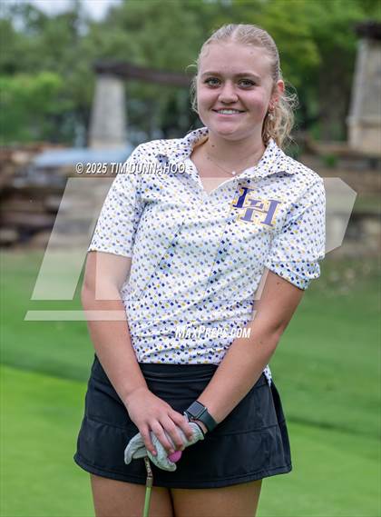 Thumbnail 2 in UIL Golf Girls 5A Region 4 District 25 Tournament photogallery.