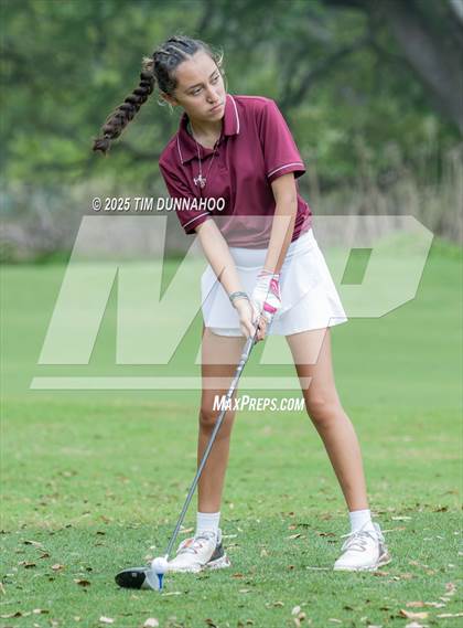 Thumbnail 2 in UIL Golf Girls 5A Region 4 District 25 Tournament photogallery.