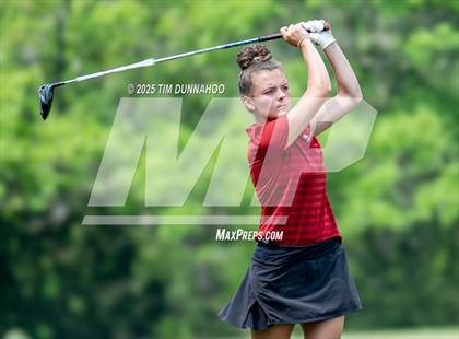 Thumbnail 3 in UIL Golf Girls 5A Region 4 District 25 Tournament photogallery.