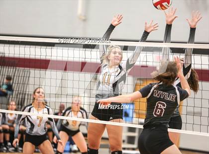 Thumbnail 1 in Plano East @ Wylie photogallery.