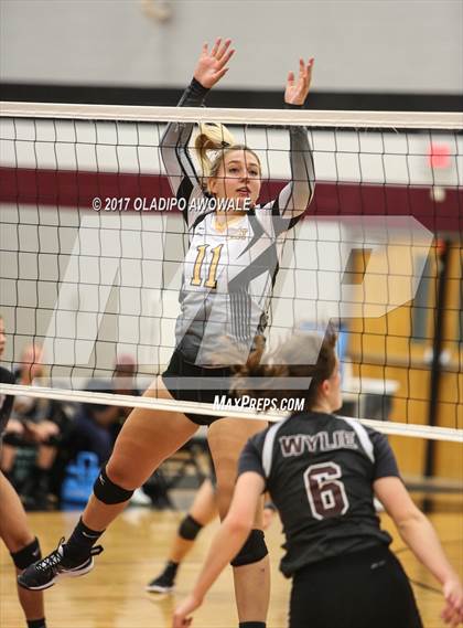 Thumbnail 1 in Plano East @ Wylie photogallery.