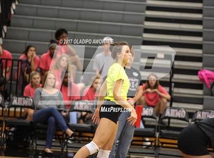 Thumbnail 1 in Plano East @ Wylie photogallery.