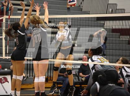 Thumbnail 3 in Plano East @ Wylie photogallery.