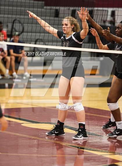 Thumbnail 3 in Plano East @ Wylie photogallery.