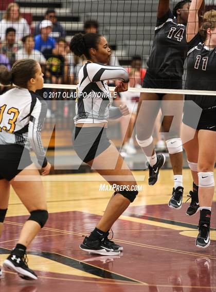 Thumbnail 1 in Plano East @ Wylie photogallery.