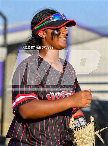 Thumbnail 3 in Hughes Springs vs. West Rusk (UIL 3A Region II Quarterfinal) photogallery.