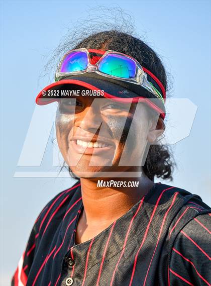 Thumbnail 1 in Hughes Springs vs. West Rusk (UIL 3A Region II Quarterfinal) photogallery.
