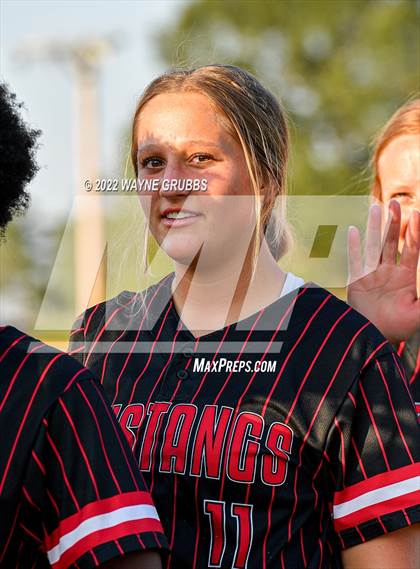 Thumbnail 1 in Hughes Springs vs. West Rusk (UIL 3A Region II Quarterfinal) photogallery.