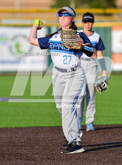 Thumbnail 2 in Hughes Springs vs. West Rusk (UIL 3A Region II Quarterfinal) photogallery.