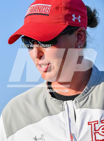 Thumbnail 2 in Hughes Springs vs. West Rusk (UIL 3A Region II Quarterfinal) photogallery.