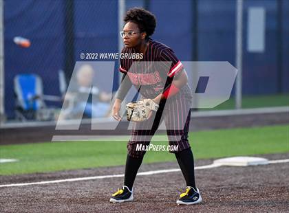 Thumbnail 3 in Hughes Springs vs. West Rusk (UIL 3A Region II Quarterfinal) photogallery.
