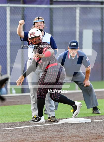 Thumbnail 1 in Hughes Springs vs. West Rusk (UIL 3A Region II Quarterfinal) photogallery.