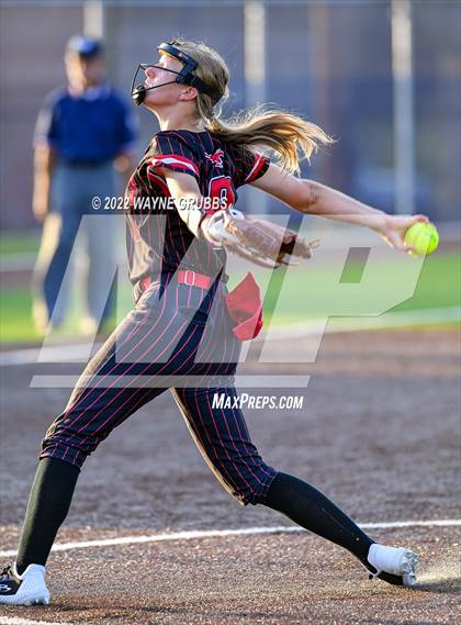 Thumbnail 2 in Hughes Springs vs. West Rusk (UIL 3A Region II Quarterfinal) photogallery.