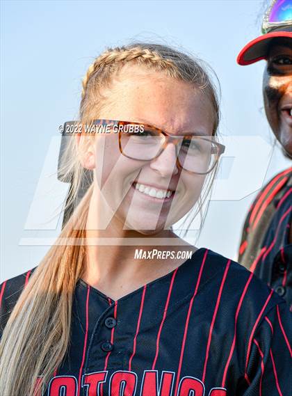 Thumbnail 3 in Hughes Springs vs. West Rusk (UIL 3A Region II Quarterfinal) photogallery.